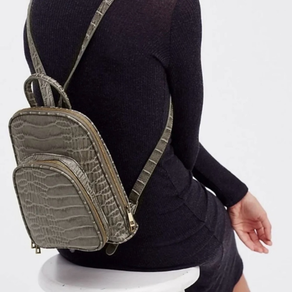 Free People Develle Mini Backpack Crocodile-Embossed Vegan Leather
Grey
